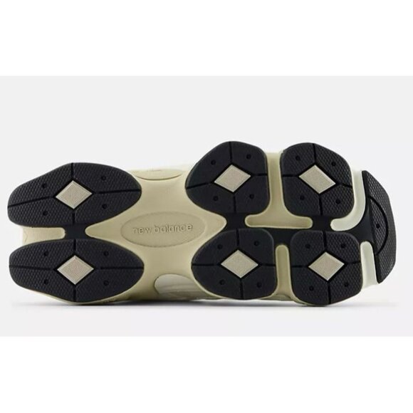 New Balance 9060 Kids Ivory White Sea Salt With Linen Lace Sneakers Size US 3 - Picture 5 of 12